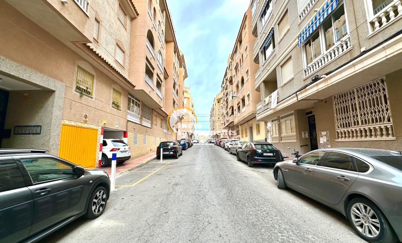 Reventa - Apartamento - Torrevieja - Centro