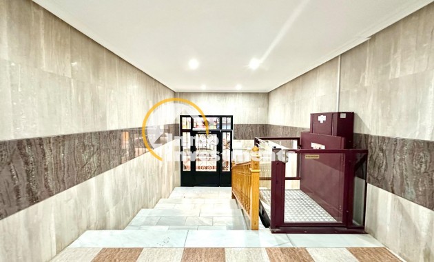 Reventa - Apartamento - Torrevieja - Centro