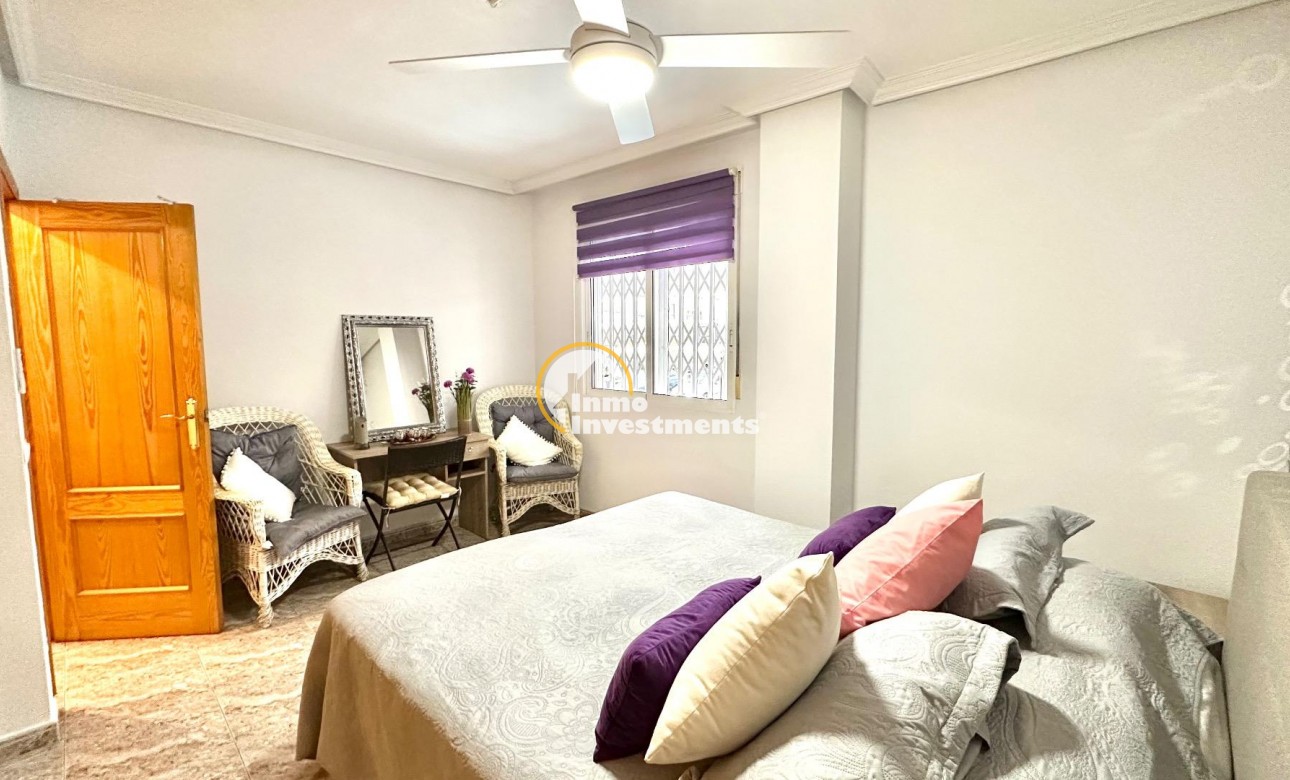 Reventa - Apartamento - Torrevieja - Centro