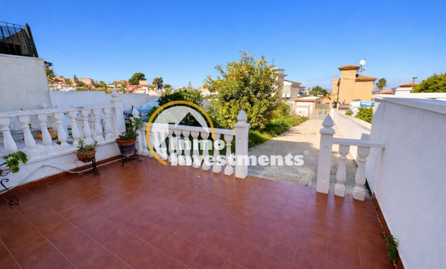 Reventa - Chalet independiente - Torrevieja - La Siesta