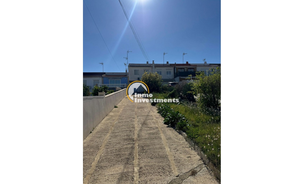 Reventa - Chalet independiente - Torrevieja - La Siesta