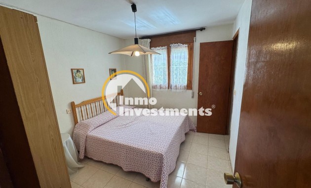 Reventa - Chalet independiente - Torrevieja - La Siesta