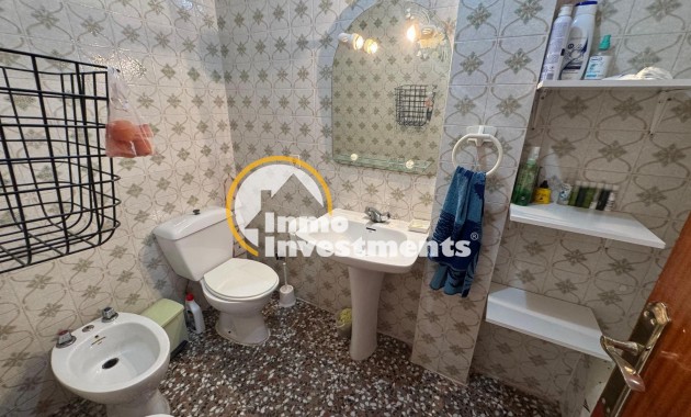 Reventa - Chalet independiente - Torrevieja - La Siesta