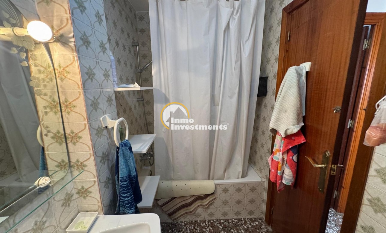 Reventa - Chalet independiente - Torrevieja - La Siesta