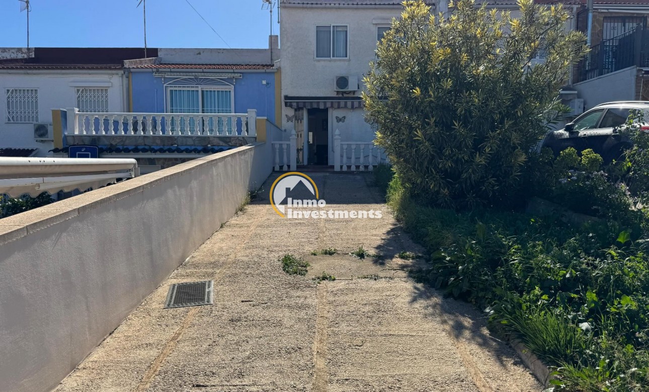 Reventa - Chalet independiente - Torrevieja - La Siesta