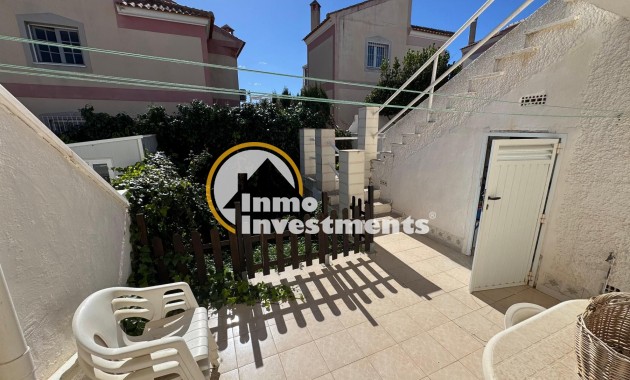 Reventa - Chalet independiente - Torrevieja - La Siesta