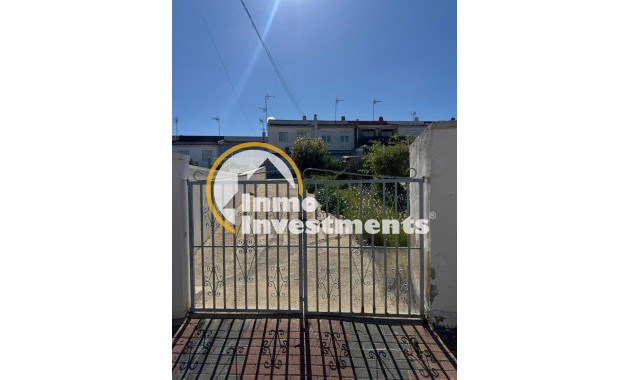 Reventa - Chalet independiente - Torrevieja - La Siesta