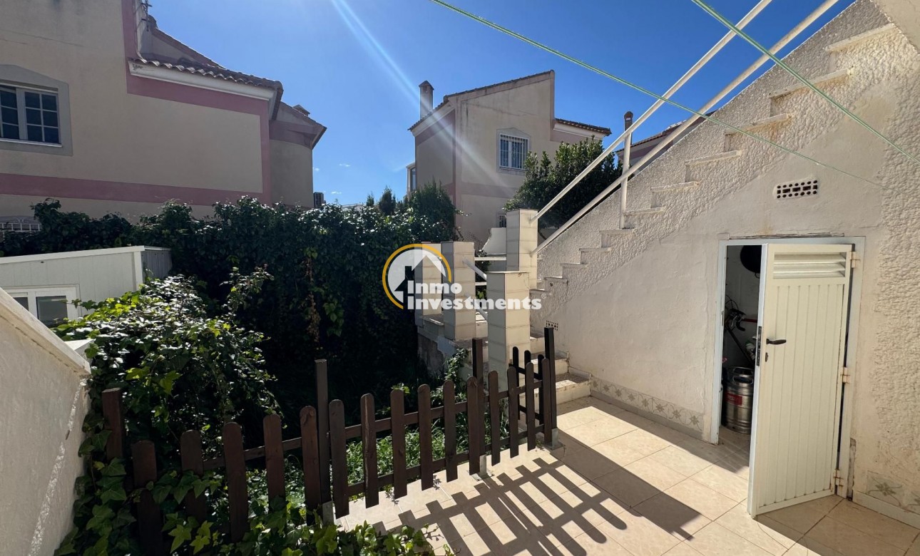 Reventa - Chalet independiente - Torrevieja - La Siesta