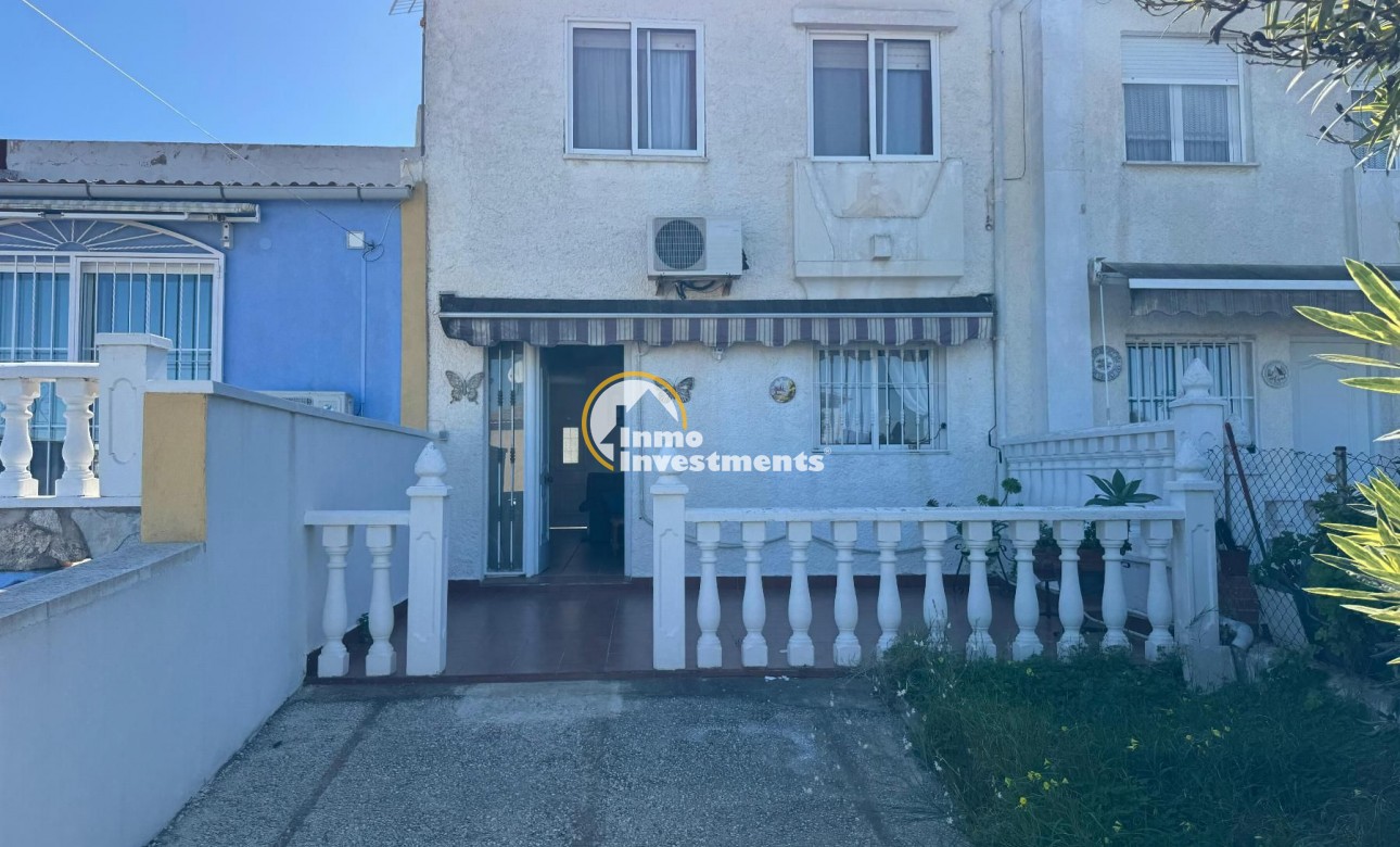 Reventa - Chalet independiente - Torrevieja - La Siesta