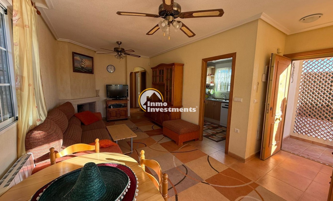 Reventa - Chalet independiente - Guardamar del Segura - El Raso