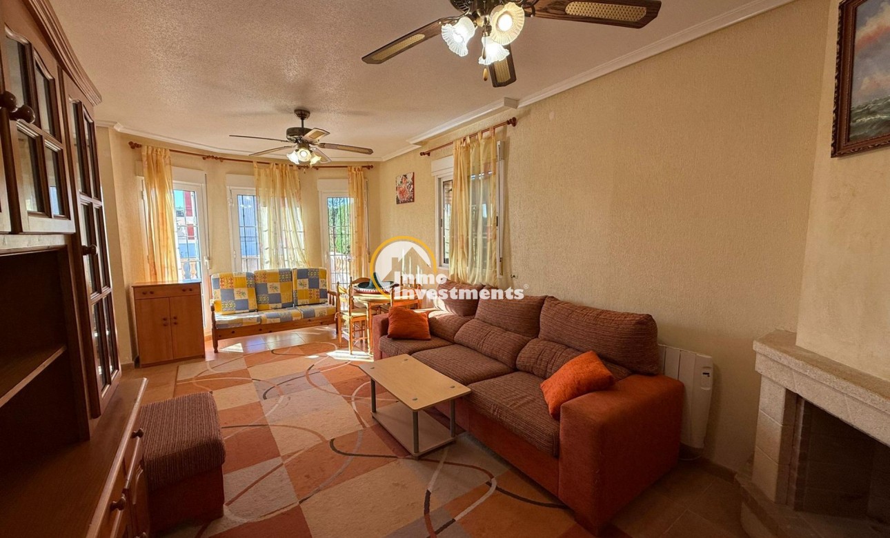 Reventa - Chalet independiente - Guardamar del Segura - El Raso