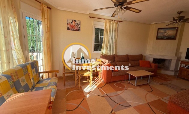 Reventa - Chalet independiente - Guardamar del Segura - El Raso