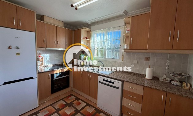 Reventa - Chalet independiente - Guardamar del Segura - El Raso