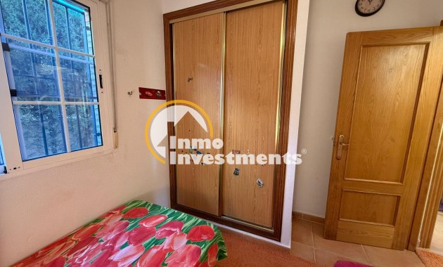 Reventa - Chalet independiente - Guardamar del Segura - El Raso