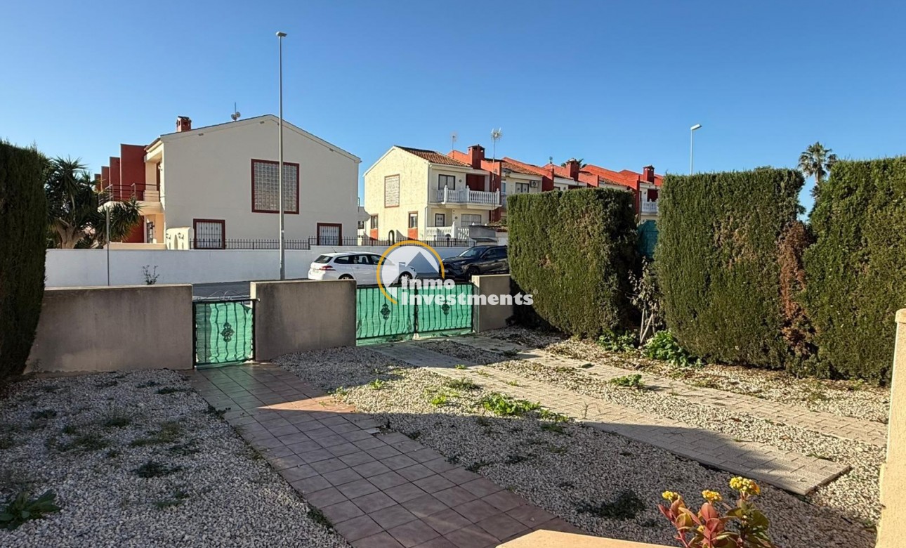 Reventa - Chalet independiente - Guardamar del Segura - El Raso