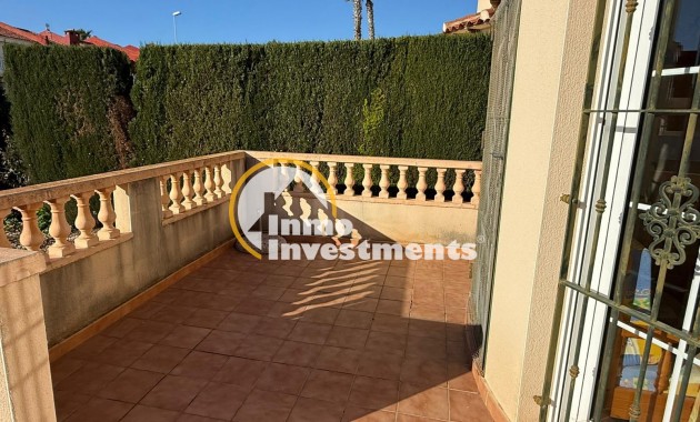 Reventa - Chalet independiente - Guardamar del Segura - El Raso