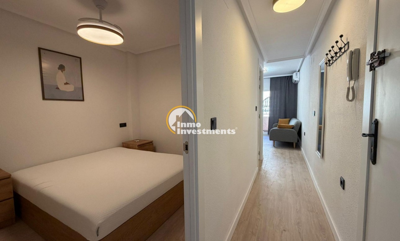 Resale - Apartment - Torrevieja - Playa del Cura