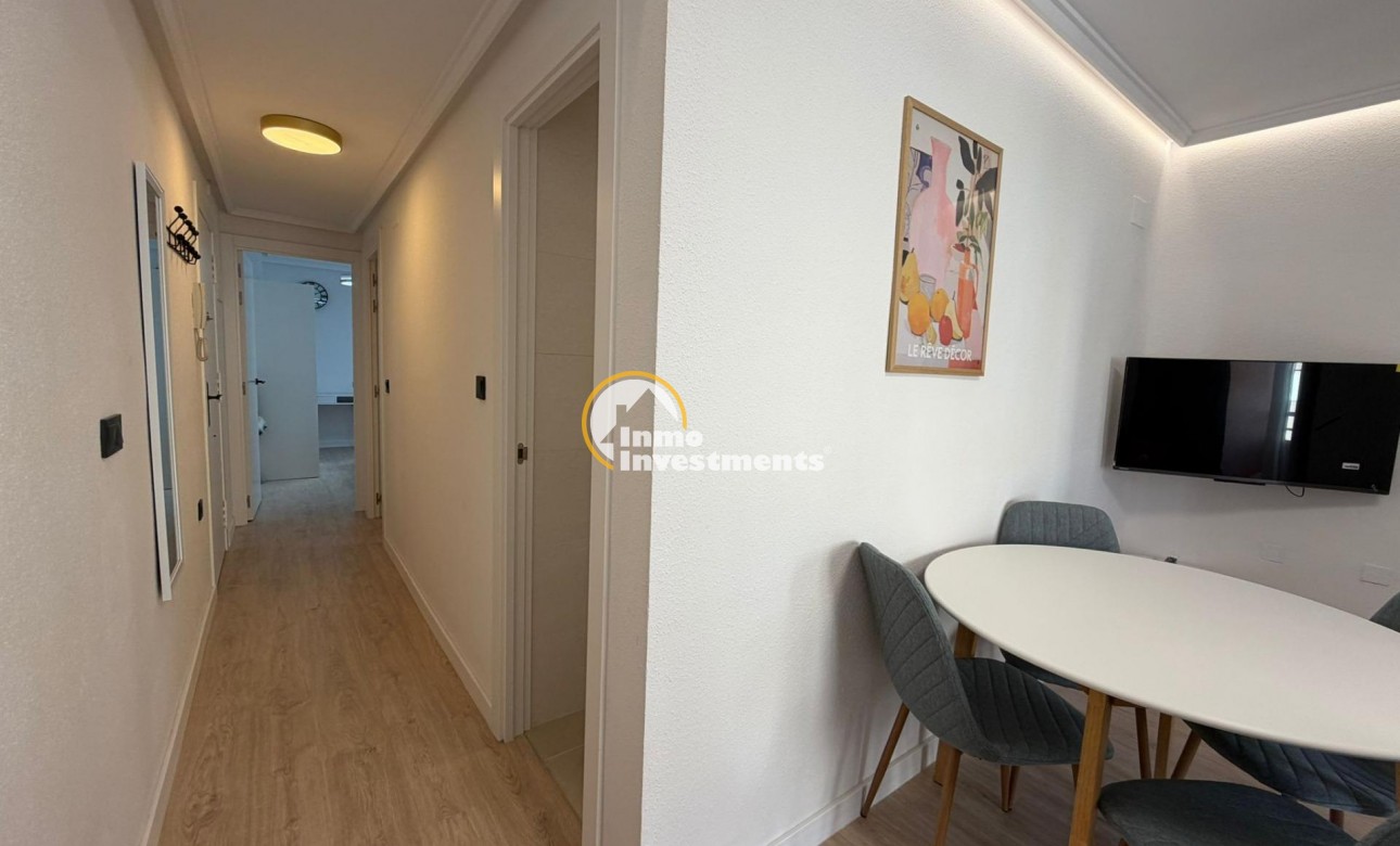 Resale - Apartment - Torrevieja - Playa del Cura