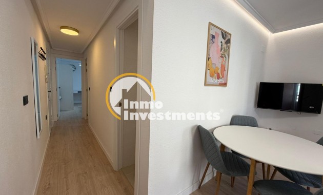 Resale - Apartment - Torrevieja - Playa del Cura
