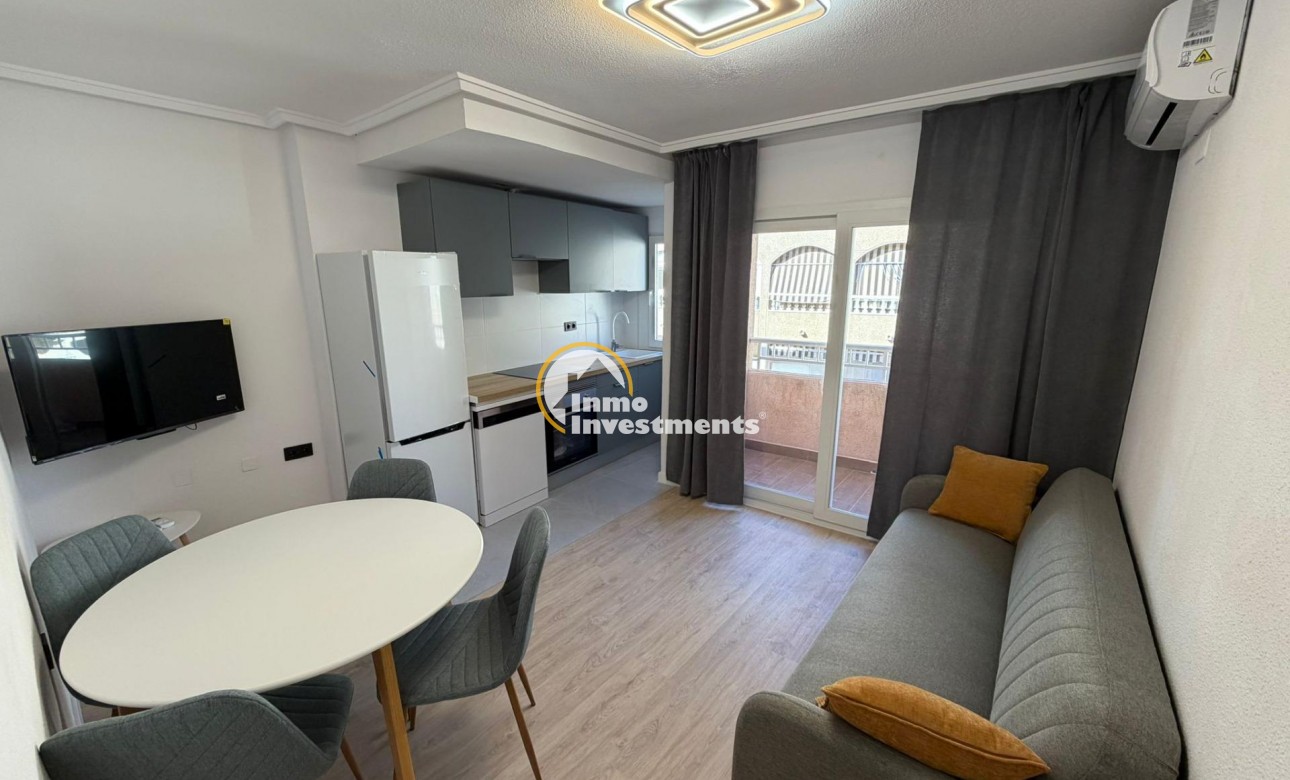 Resale - Apartment - Torrevieja - Playa del Cura