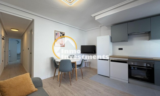 Resale - Apartment - Torrevieja - Playa del Cura