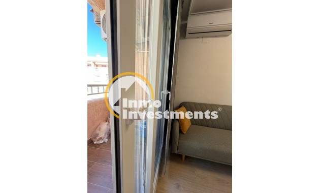 Resale - Apartment - Torrevieja - Playa del Cura