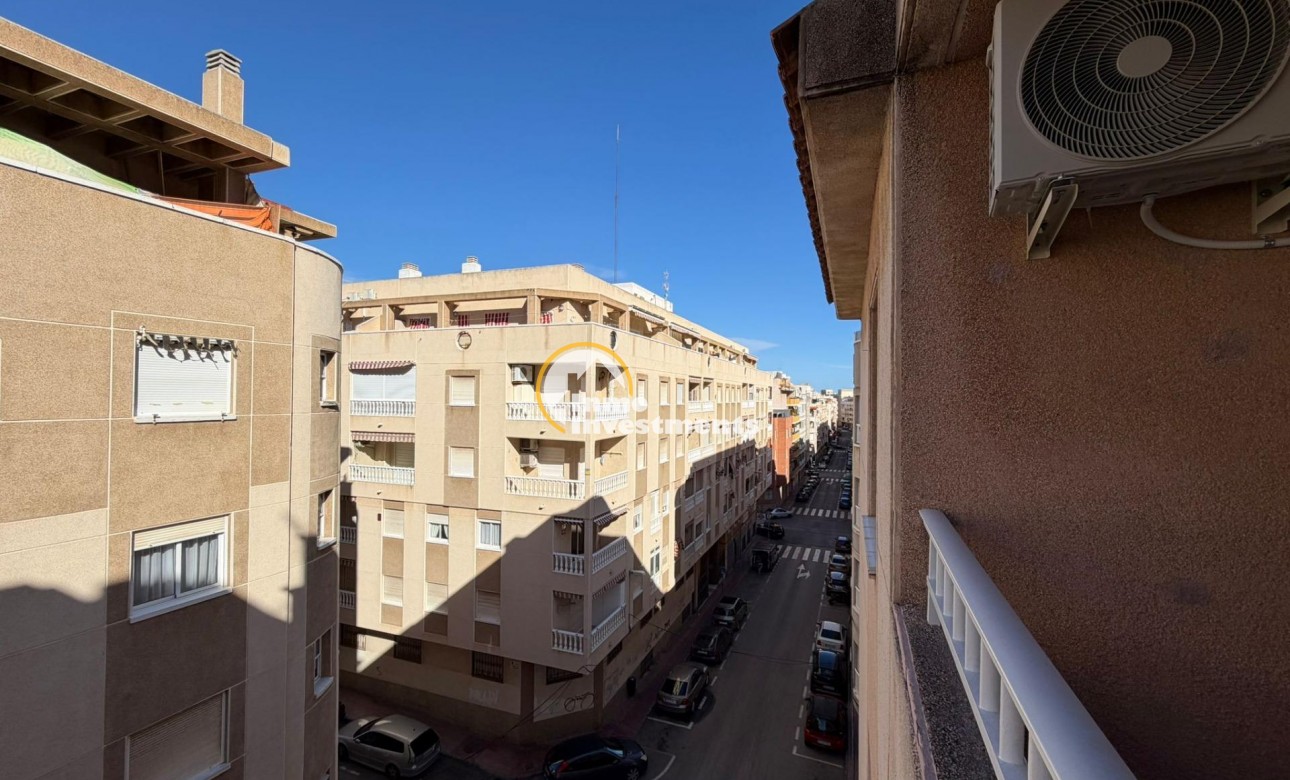 Resale - Apartment - Torrevieja - Playa del Cura