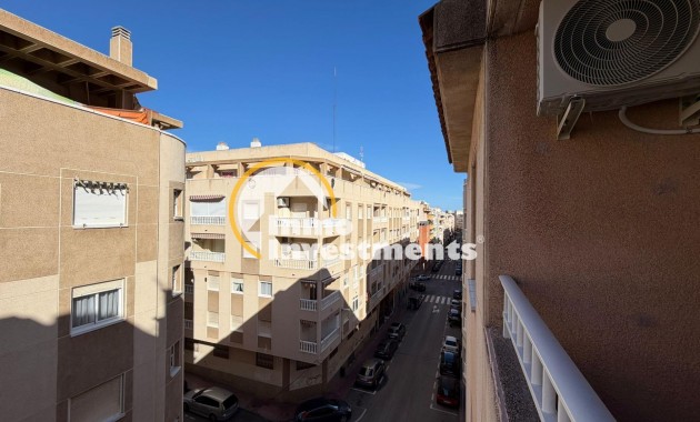 Resale - Apartment - Torrevieja - Playa del Cura