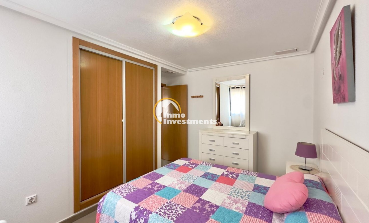 Resale - Apartment - Torrevieja