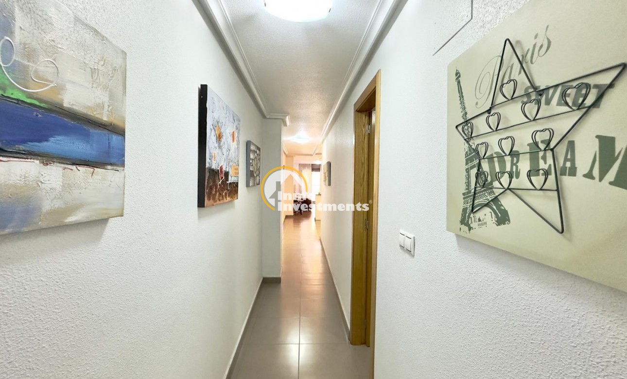 Resale - Apartment - Torrevieja