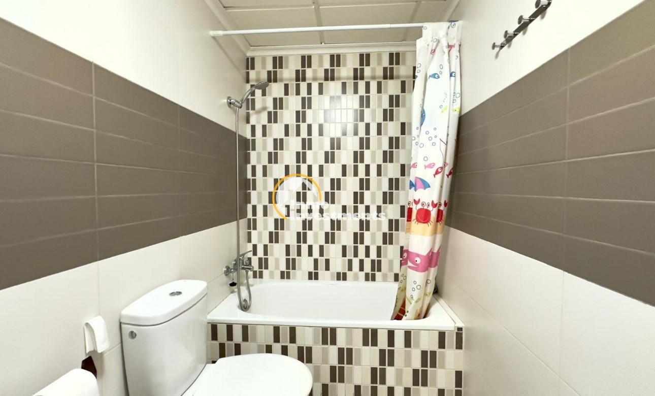 Resale - Apartment - Torrevieja