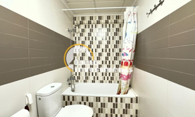 Resale - Apartment - Torrevieja