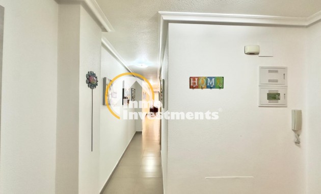 Resale - Apartment - Torrevieja