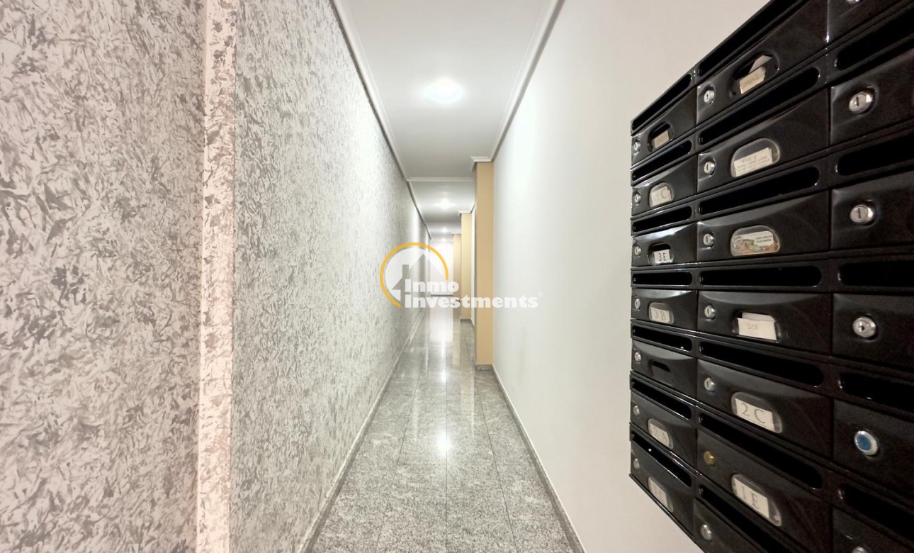 Resale - Apartment - Torrevieja