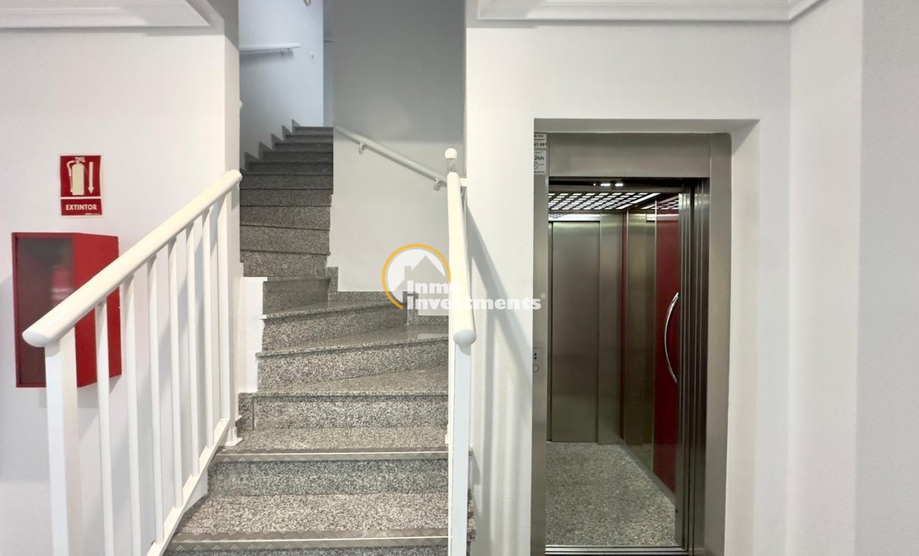 Resale - Apartment - Torrevieja