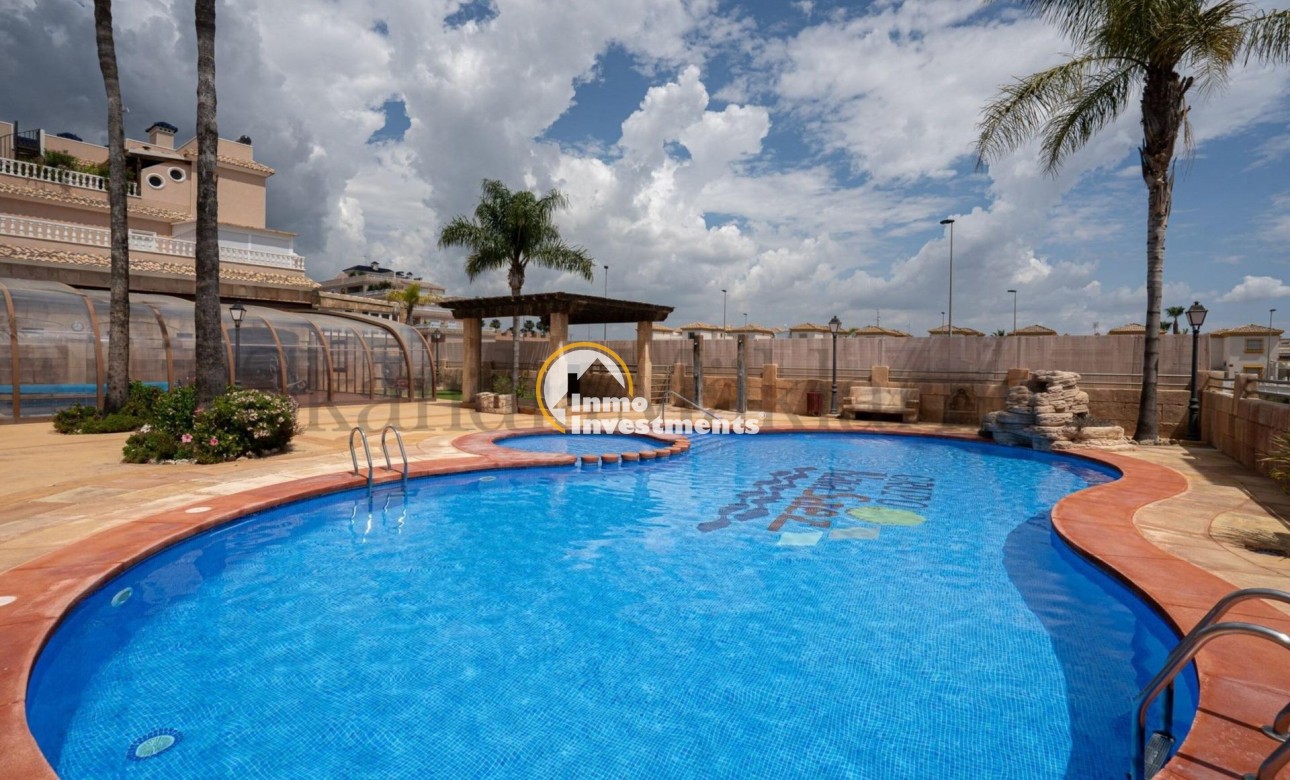 Reventa - Chalet independiente - Orihuela Costa - Los Dolses