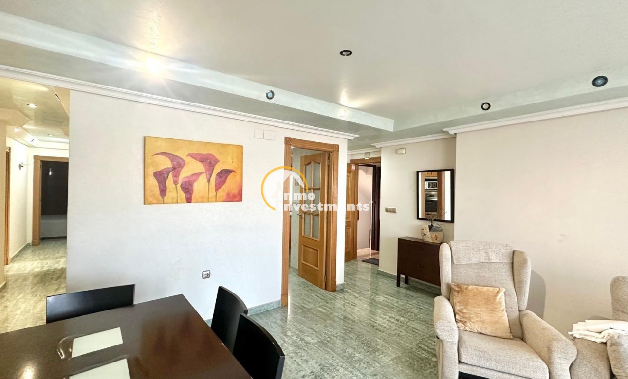 Resale - Penthouse - Torrevieja