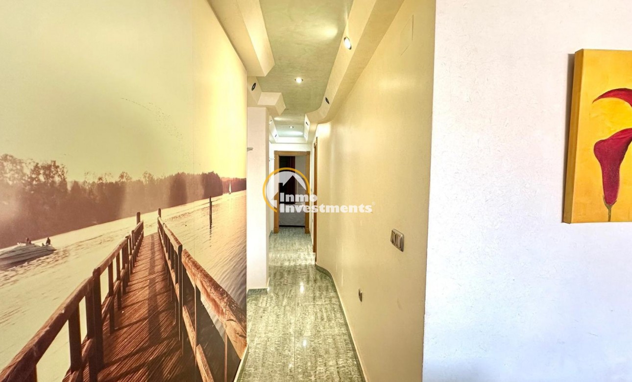 Resale - Penthouse - Torrevieja