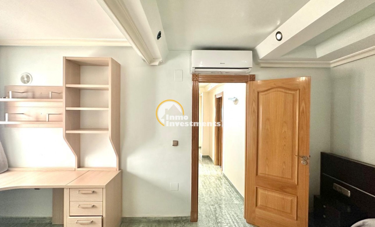 Resale - Penthouse - Torrevieja