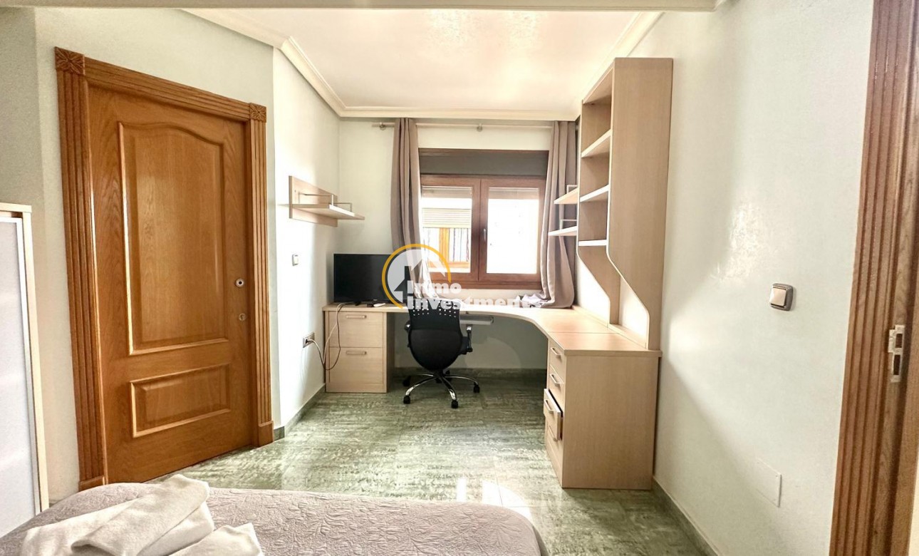 Resale - Penthouse - Torrevieja