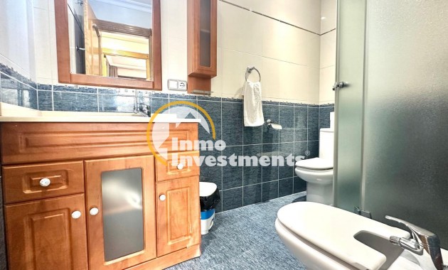 Resale - Penthouse - Torrevieja