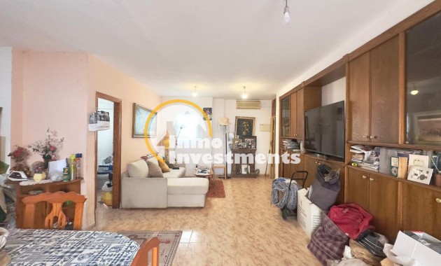 Reventa - Ático - Torrevieja - Estacion de autobuses