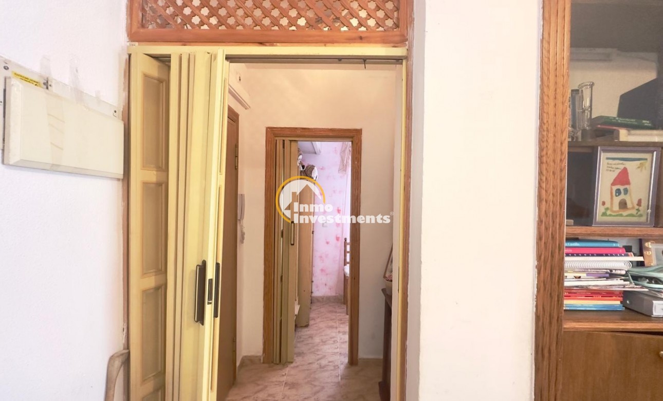 Reventa - Ático - Torrevieja - Estacion de autobuses