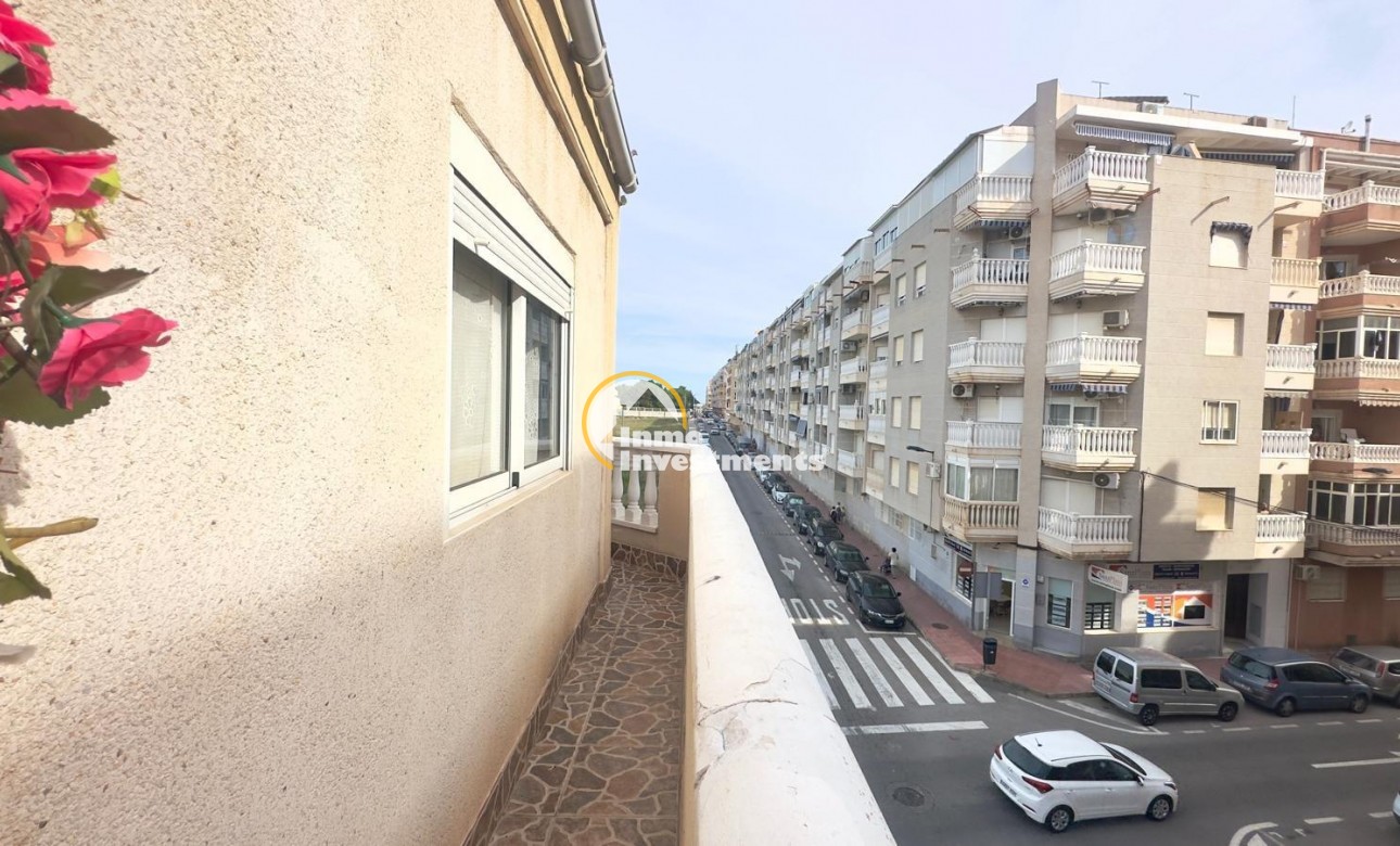 Reventa - Ático - Torrevieja - Estacion de autobuses