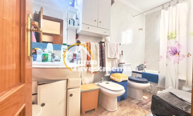 Reventa - Ático - Torrevieja - Estacion de autobuses