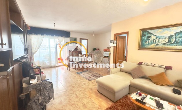 Reventa - Ático - Torrevieja - Estacion de autobuses