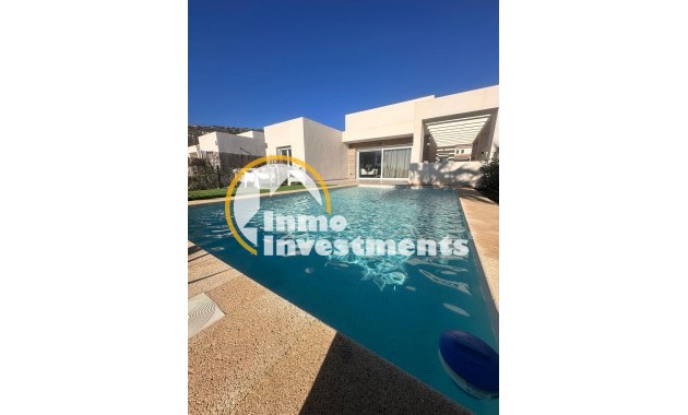 Resale - Villa - Algorfa