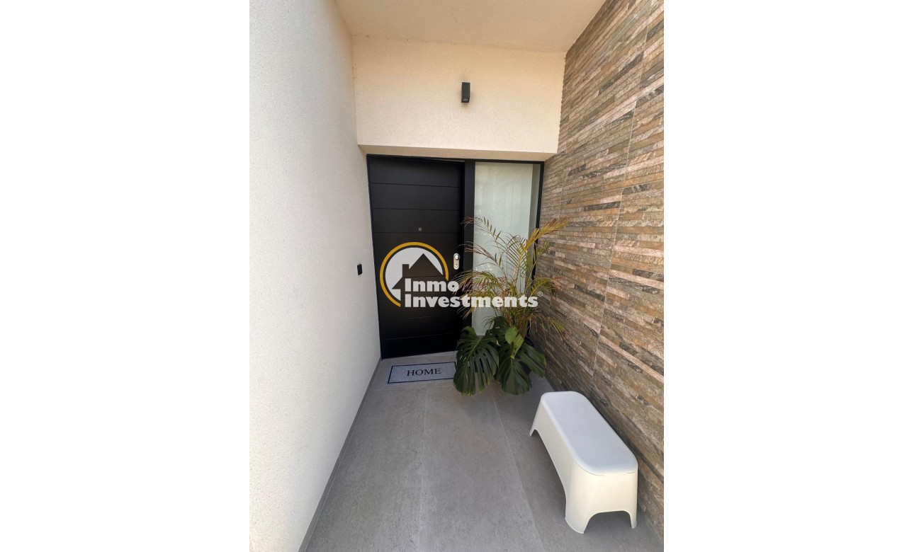 Resale - Villa - Algorfa