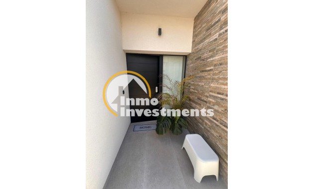 Resale - Villa - Algorfa