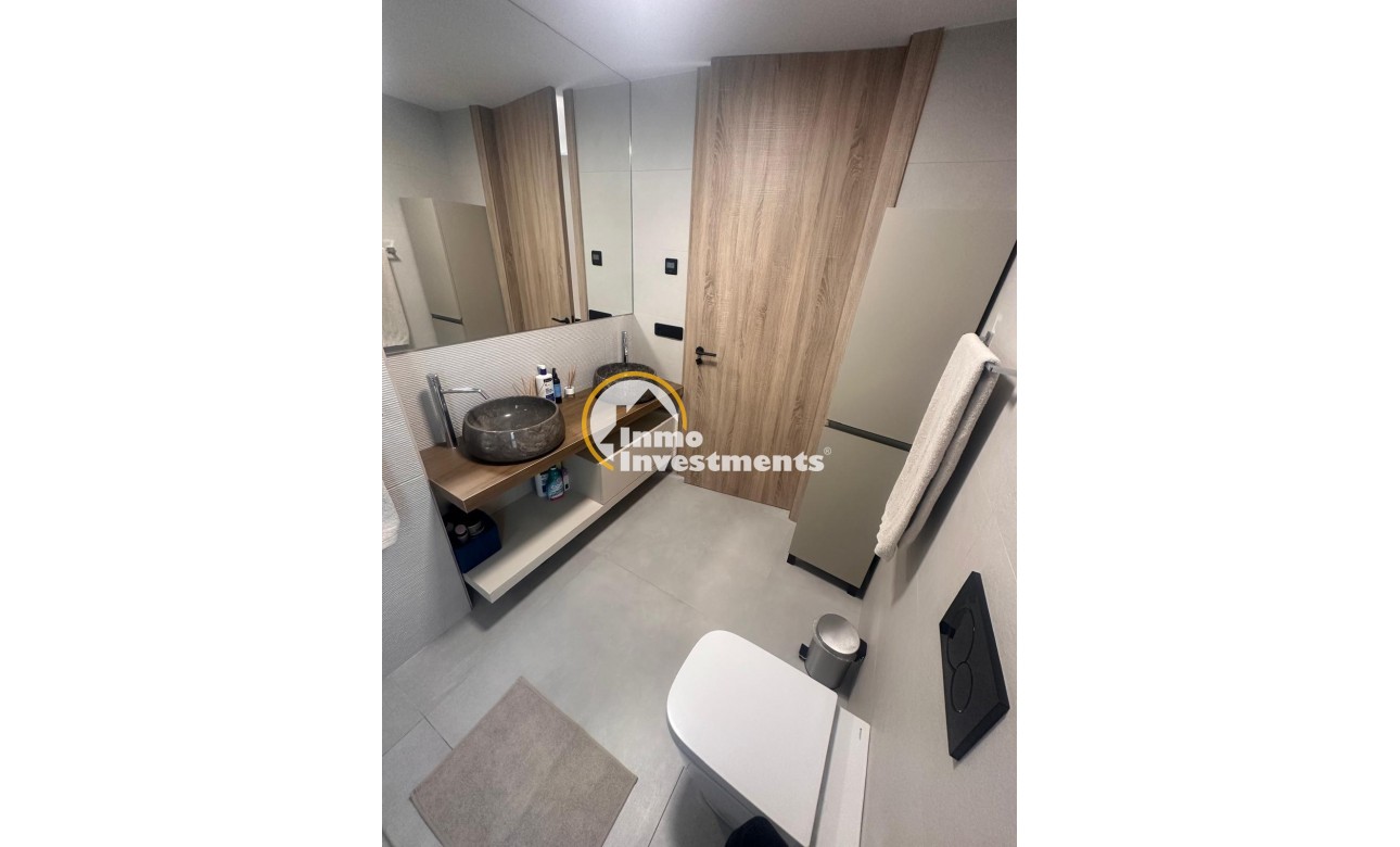 Resale - Villa - Algorfa